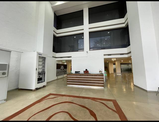800M² OFFICE TO LET IN RIVONIA